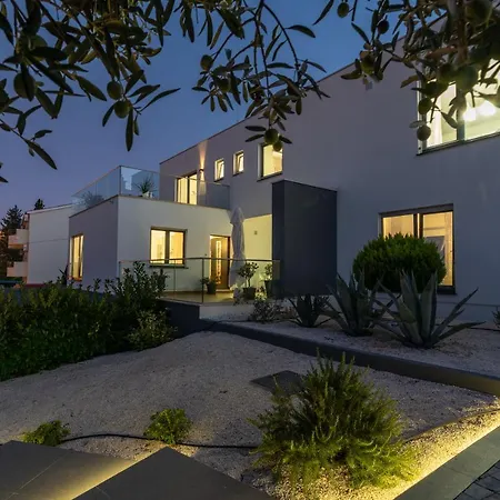 Casa Vita Apartments Slatine Exterior photo